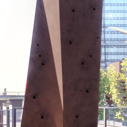 O2081